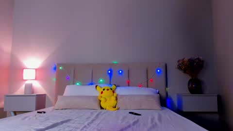 Snapshot of vikkilustfull chatting on 01/07/25, 06:24 VIKKI online show from 01/07/25, 06:24