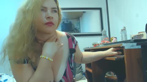 VIKKKTORIAAA online show from 03/05/25, 05:29