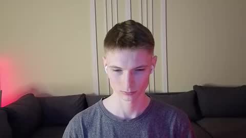 Max online show from 02/08/26, 02:09