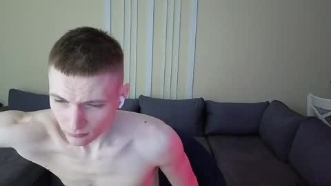 Max online show from 04/12/26, 03:39