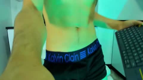 Viktor online show from 01/23/25, 04:19