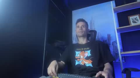 Viktor online show from 01/25/25, 09:15