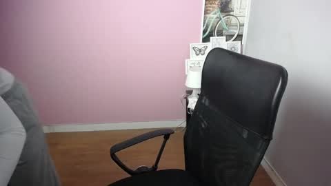 viktoria_lovely online show from 12/20/24, 05:25