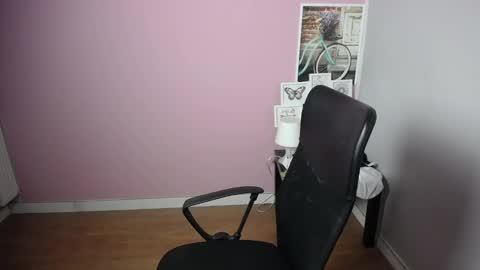 viktoria_lovely online show from 12/23/24, 05:17