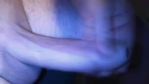 Snapshot of viktorklubb chatting on 12/24/24, 03:38 online show from 12/24/24, 03:38