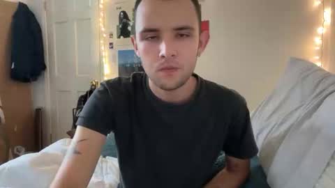 Snapshot of vince62000 chatting on 10/30/25, 08:09 vince online show from 10/30/25, 08:09