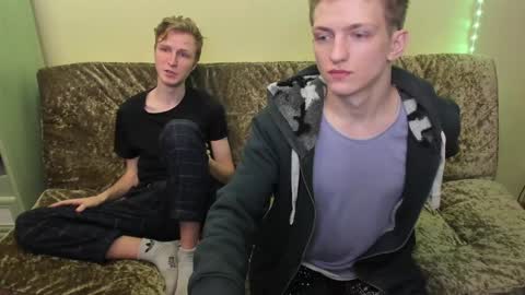 Dimoooooon online show from 12/27/24, 01:28