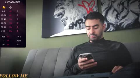 Snapshot of vince_colin chatting on 01/12/26, 01:16 VINCE online show from 01/12/26, 01:16