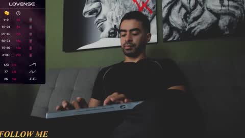 Snapshot of vince_colin chatting on 01/14/26, 12:22 VINCE online show from 01/14/26, 12:22