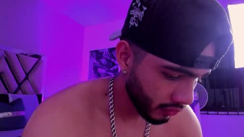 Vincent online show from 12/20/25, 04:08