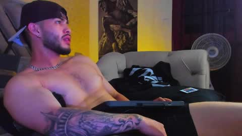 Vincent online show from 03/29/26, 04:56