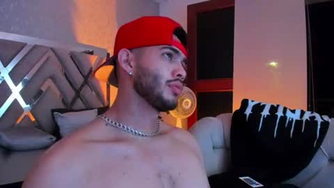 Vincent online show from 07/08/26, 04:28