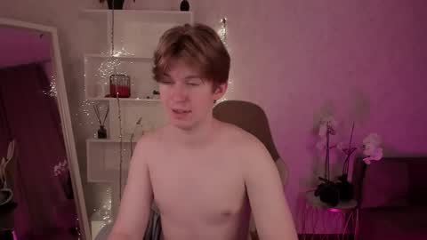 Vincent online show from 10/03/25, 05:37