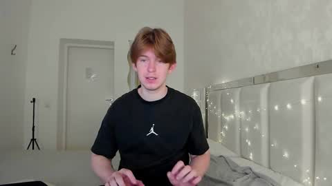 Vincent online show from 10/08/25, 05:38