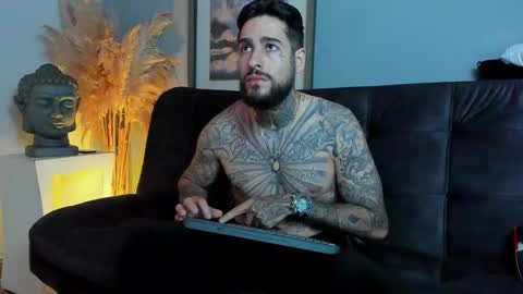 Vincent Sartori online show from 11/17/25, 08:03