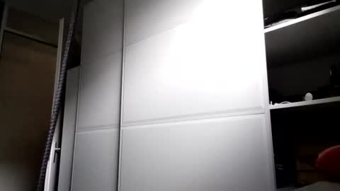 Snapshot of vinceplayer1992 chatting on 11/26/25, 10:49 Loved online show from 11/26/25, 10:49