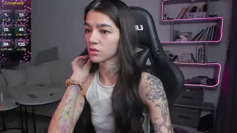 vinkitinkii online show from 02/16/25, 06:32