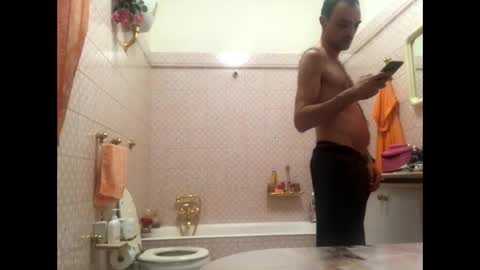 Snapshot of vinmin90 chatting on 12/04/24, 11:24 Zenith online show from 12/04/24, 11:24