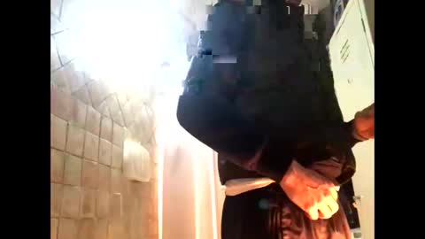 Snapshot of vinmin90 chatting on 12/25/24, 05:15 Zenith online show from 12/25/24, 05:15