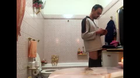 Snapshot of vinmin90 chatting on 01/23/25, 11:05 Zenith online show from 01/23/25, 11:05