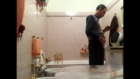 Snapshot of vinmin90 chatting on 11/18/25, 11:58 Zenith online show from 11/18/25, 11:58