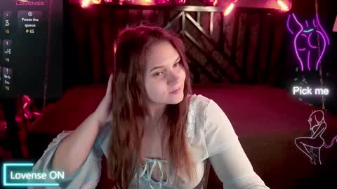 Milla online show from 02/15/26, 07:16