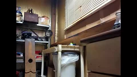 Snapshot of vinnie67 chatting on 12/01/25, 01:21 vinnie67 online show from 12/01/25, 01:21