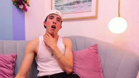 vinniematte online show from 02/12/25, 03:51