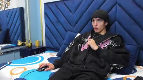 vinniematte online show from 02/28/25, 02:53