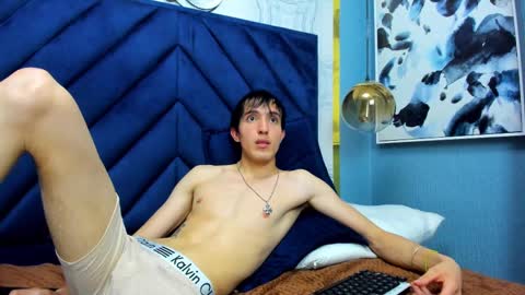 vinniematte online show from 03/08/25, 09:39