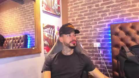 ---Vinzen--- online show from 10/20/25, 05:41