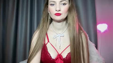 Funny  girl online show from 12/21/25, 08:38