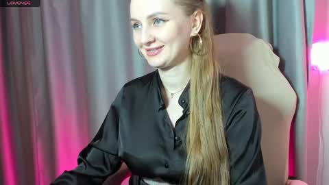 Funny  girl online show from 05/06/26, 09:09