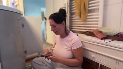 Snapshot of viola_beck chatting on 07/19/26, 04:44 Vio online show from 07/19/26, 04:44