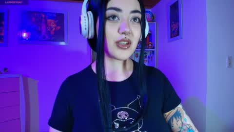 violet online show from 04/16/26, 07:53