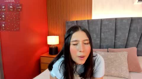 Violet online show from 10/24/25, 06:26