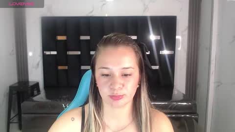 Violet online show from 01/14/26, 03:17