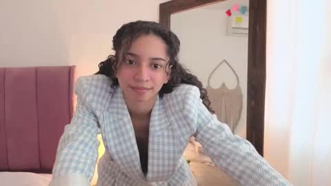 violet__15 online show from 04/03/26, 12:03