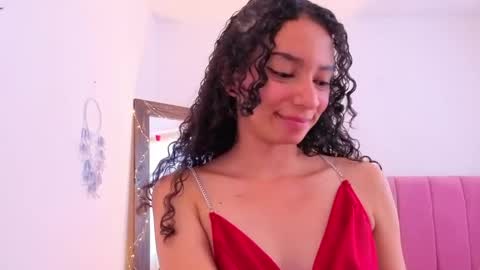 Snapshot of violet__15 chatting on 04/25/26, 07:22 violet__15 online show from 04/25/26, 07:22