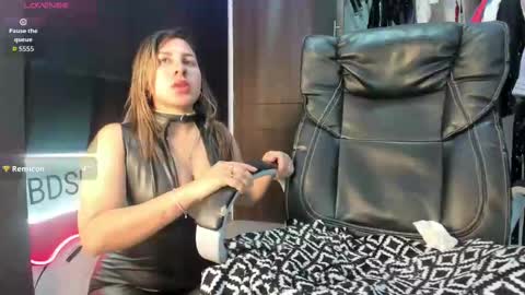 Kim online show from 09/24/25, 08:45