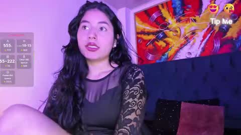 Snapshot of violet_blaze chatting on 10/07/25, 10:23 online show from 10/07/25, 10:23