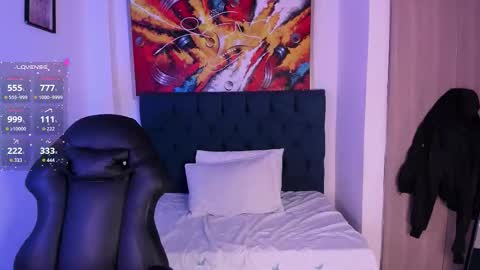           online show from 12/23/25, 11:08