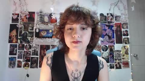 Violet online show from 02/16/25, 06:43