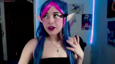 Snapshot of violet_hentai01 chatting on 10/27/25, 10:47 Violete Hentai01 online show from 10/27/25, 10:47