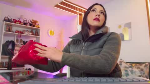 Violet Lii online show from 02/04/26, 11:20