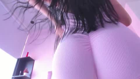 violet online show from 11/01/25, 02:41