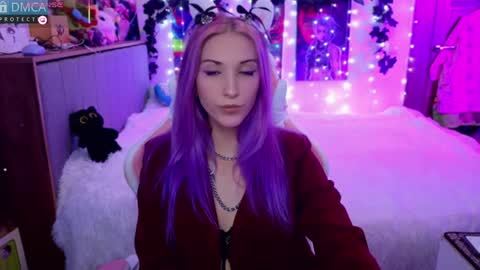 Snapshot of violet_noir_ chatting on 01/20/25, 06:31 Deya online show from 01/20/25, 06:31