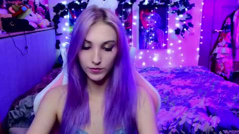 Snapshot of violet_noir_ chatting on 03/03/25, 11:44 Deya online show from 03/03/25, 11:44