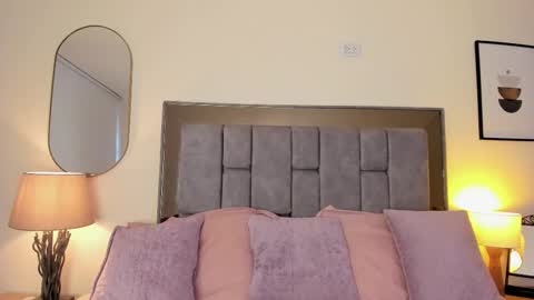 Violet Nova online show from 02/23/26, 11:29