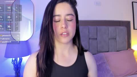Snapshot of violet_nova1 chatting on 05/11/26, 03:40 Violet Nova online show from 05/11/26, 03:40